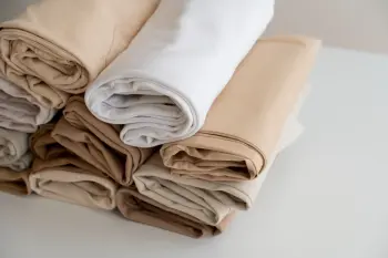 İş Kıyafetinde Kumaş