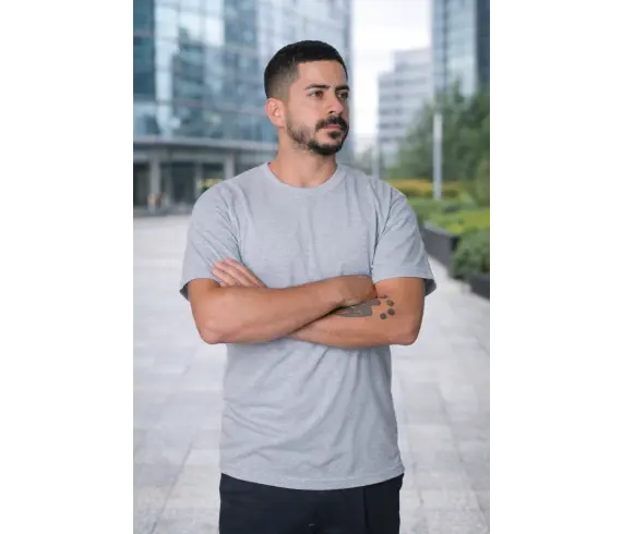 Sıfır Yaka T-Shirtler